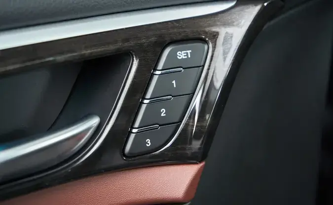 GAC GS8