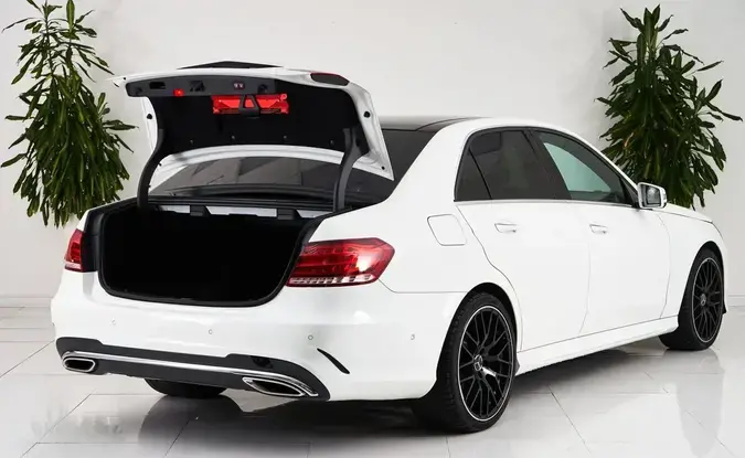Mercedes benz E-Класс