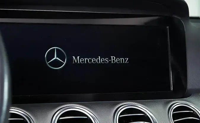Mercedes benz E-Класс