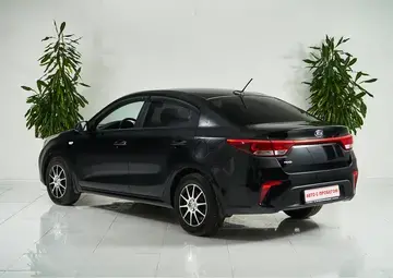 Kia Rio Вид 4