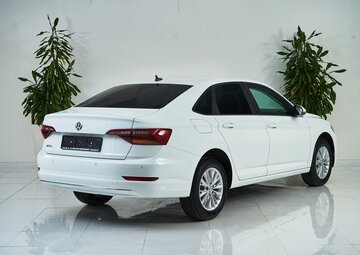 Volkswagen Jetta Вид 5