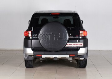 Toyota FJ Cruiser Вид 4