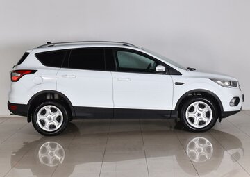 Ford Kuga Вид 5