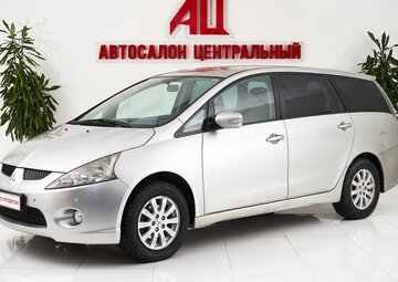 Mitsubishi Grandis Вид 1