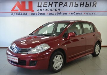 Nissan Tiida Вид 1