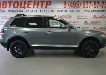 Volkswagen Touareg Вид 3
