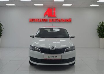 Skoda Rapid Вид 3